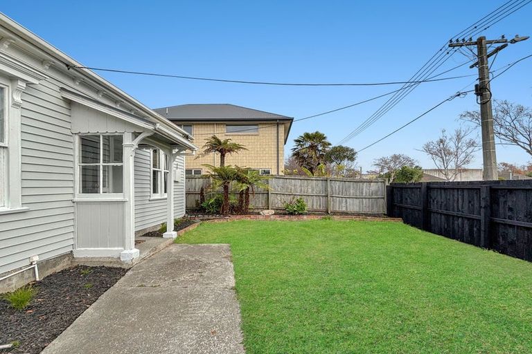 Photo of property in 7 Leamington Street, Addington, Christchurch, 8024