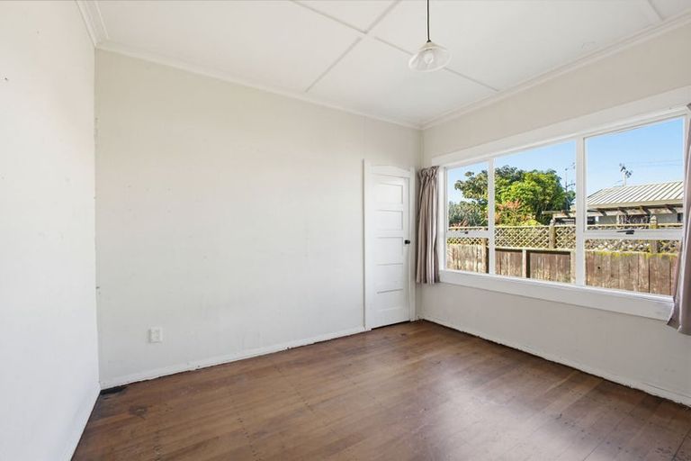 Photo of property in 3/38 Wordsworth Crescent, Maraenui, Napier, 4110
