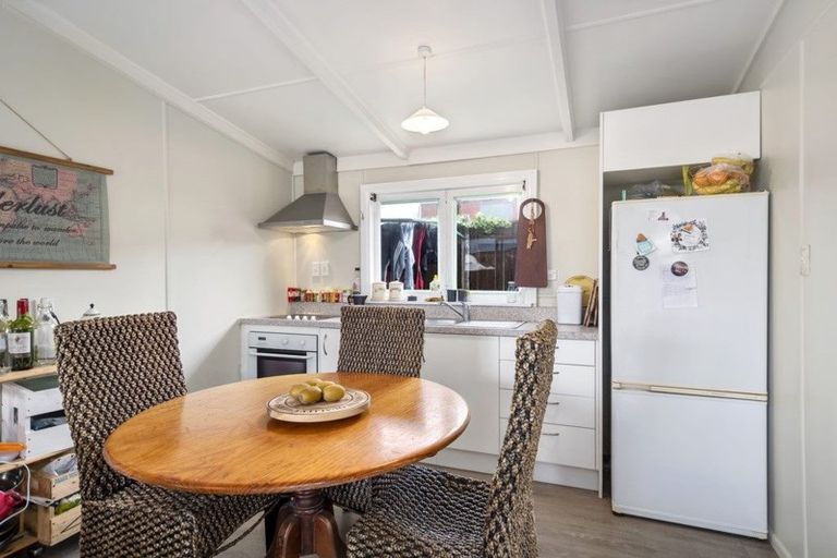 Photo of property in 103a Simpson Road, Papamoa Beach, Papamoa, 3118