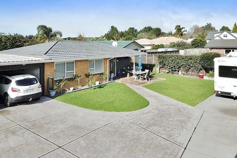Photo of property in 8b Mcbeth Drive, Te Puke, 3119