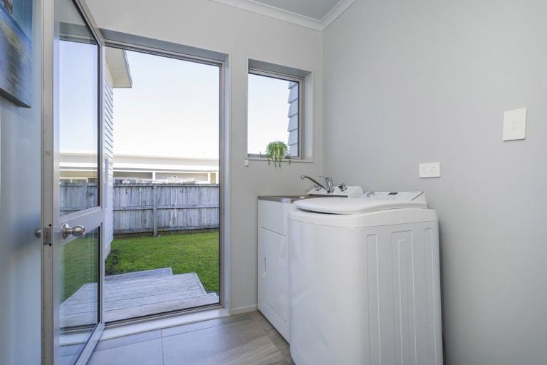 Photo of property in 42 Alf Simpson Drive, Whitianga, 3510