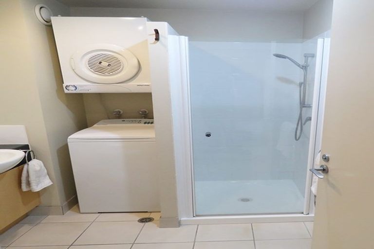 Photo of property in Albany Central, 16a/210 Dairy Flat Highway, Albany, Auckland, 0632