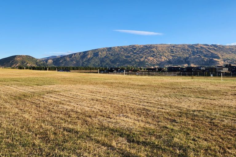 Photo of property in 6 Mason Street, Wanaka, 9305