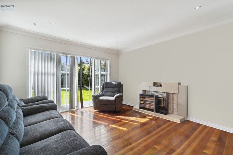 Photo of property in 29 Buller Crescent, Manurewa, Auckland, 2102