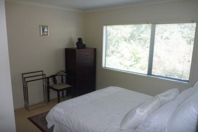 Photo of property in 22 Catrina Avenue, Birkenhead, Auckland, 0626