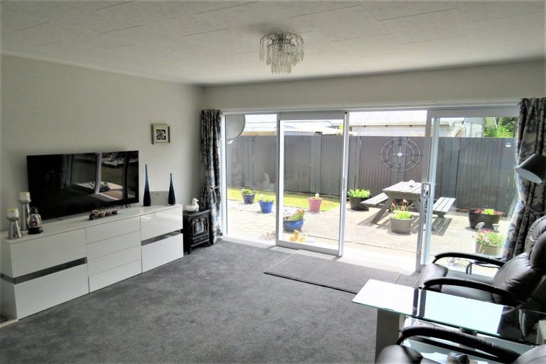 Photo of property in 41b Domett Street, Westport, 7825