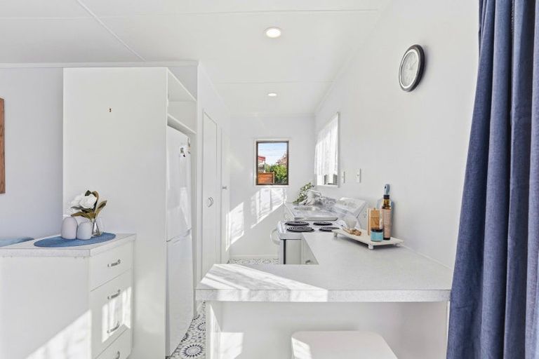 Photo of property in 2b Roberts Avenue, Aramoho, Whanganui, 4500