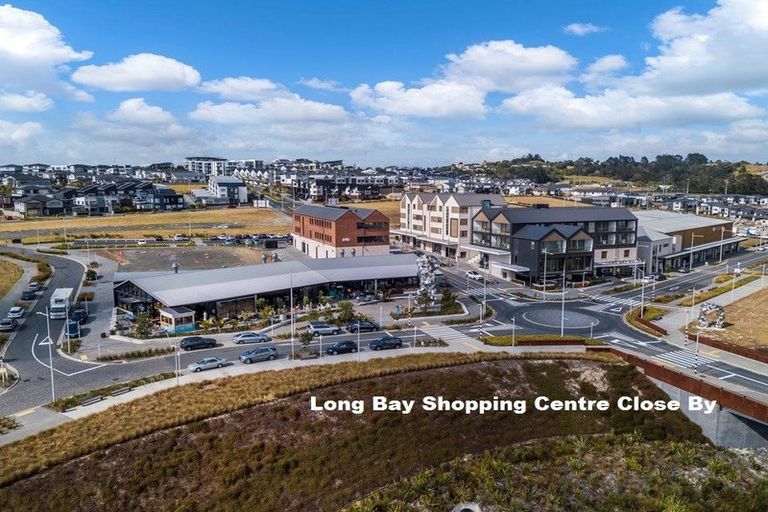 Photo of property in 10 Pakirikiri Street, Long Bay, 0630
