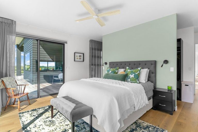 Photo of property in 84 Robert Hastie Drive, Mangawhai, 0573