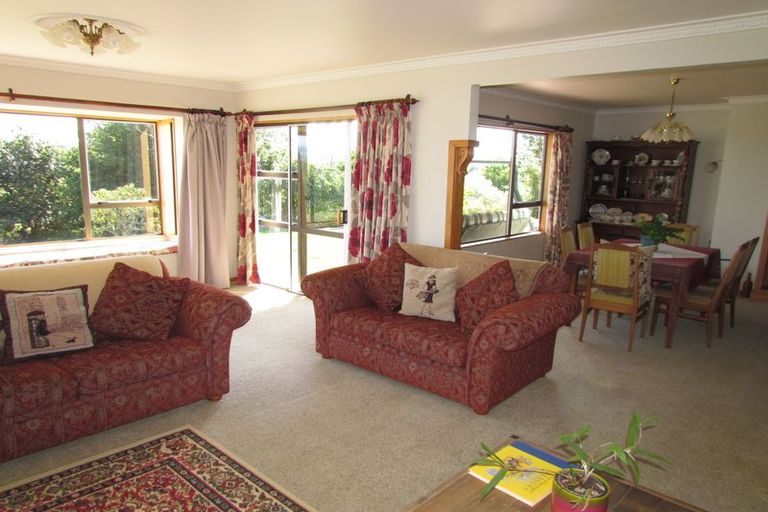 Photo of property in 41 Lees Pakaraka Road, Te Ore Ore, Masterton, 5886
