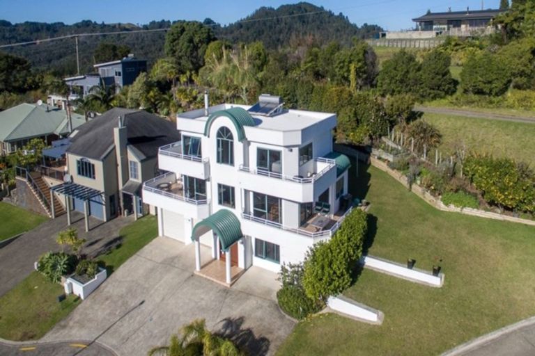 Photo of property in 125 Pacific View Drive, Whangamata, 3620
