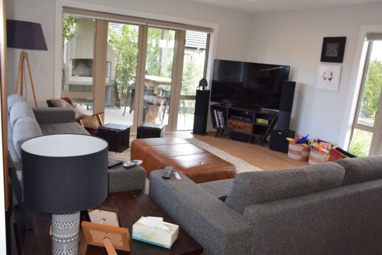 Photo of property in 3 Dinning Road, Riverhead, 0820