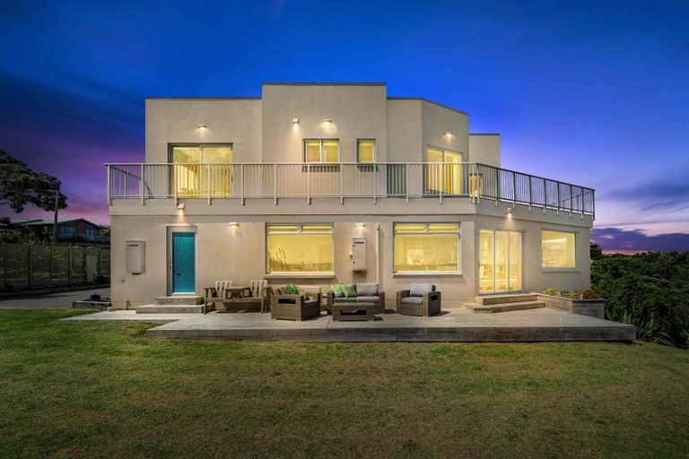 Photo of property in 20 Coates Avenue, Baylys Beach, Dargaville, 0377
