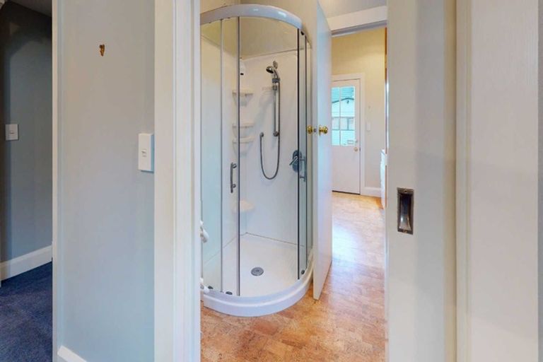 Photo of property in 52 Kilmarnock Street, Riccarton, Christchurch, 8011