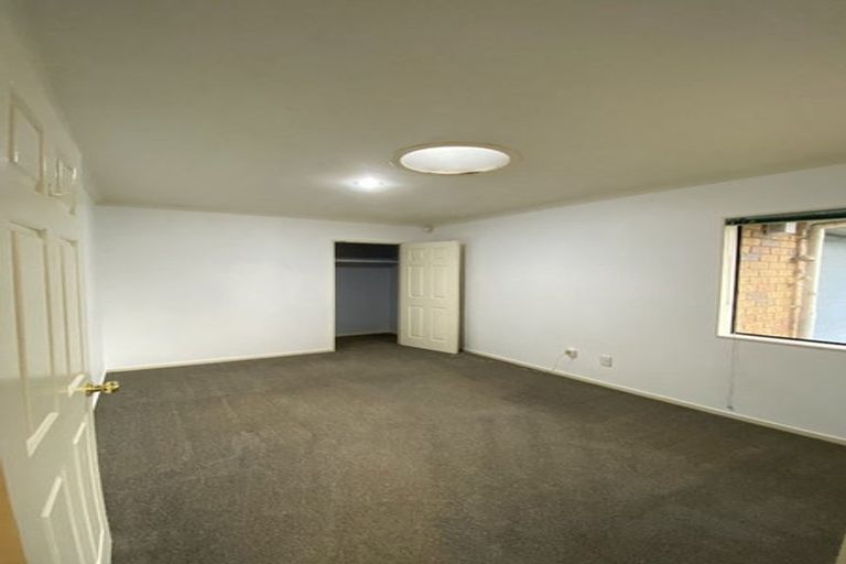 Photo of property in 94 Landing Drive, Albany, Auckland, 0632