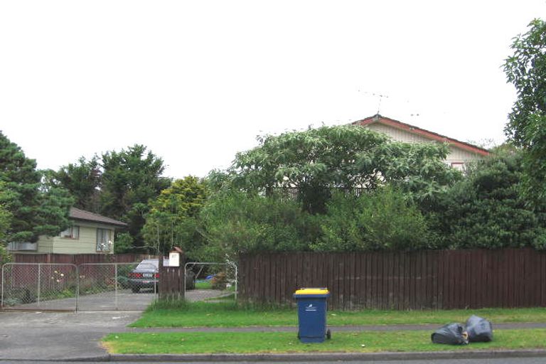 Photo of property in 27 Luanda Drive, Ranui, Auckland, 0612