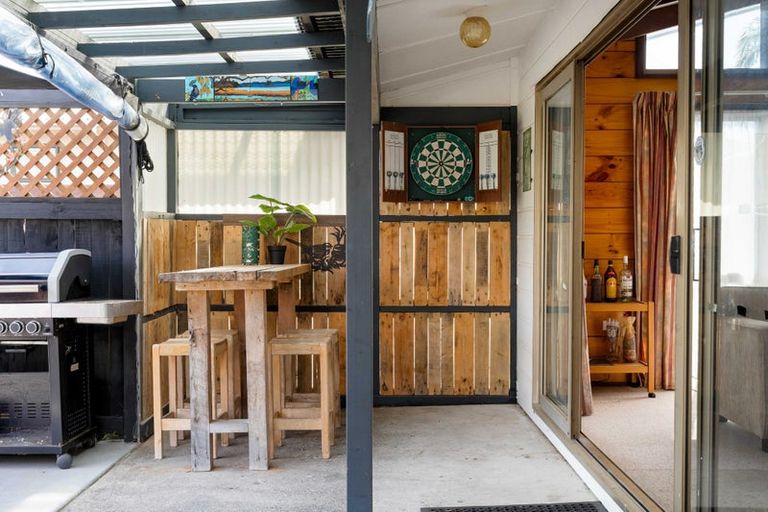 Photo of property in 15 Pitkethley Circle, Pauanui, Hikuai, 3579