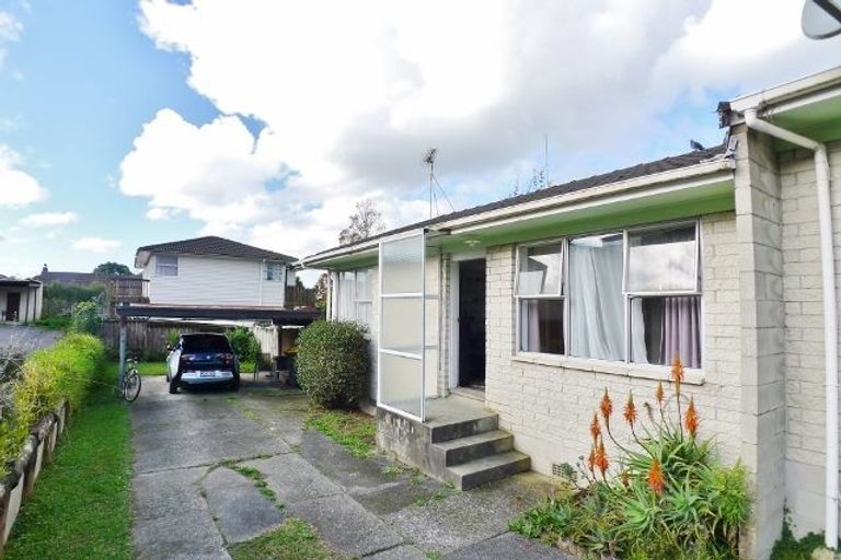 Photo of property in 4173 Great North Road, Glen Eden, Auckland, 0602