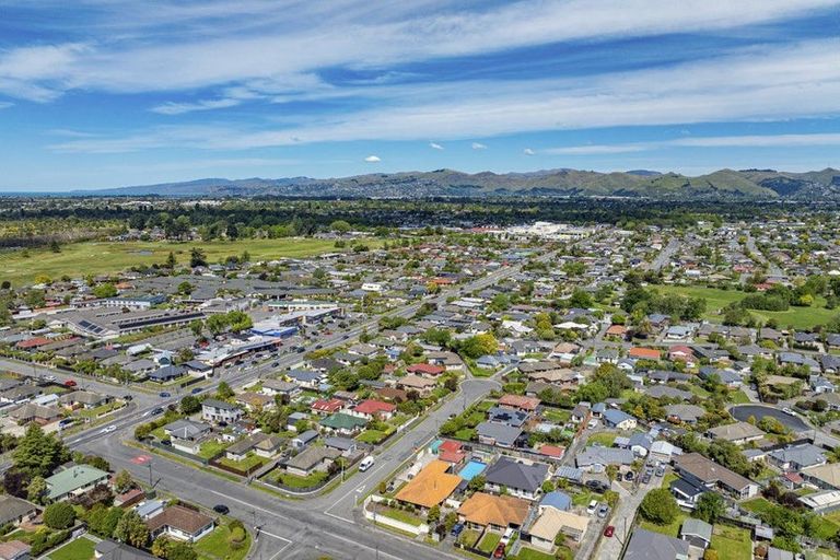 Photo of property in 18 Voss Street, Shirley, Christchurch, 8013