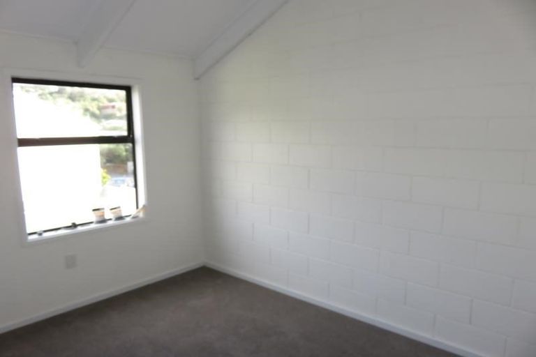 Photo of property in 21/4u Dr Taylor Terrace, Johnsonville, Wellington, 6037