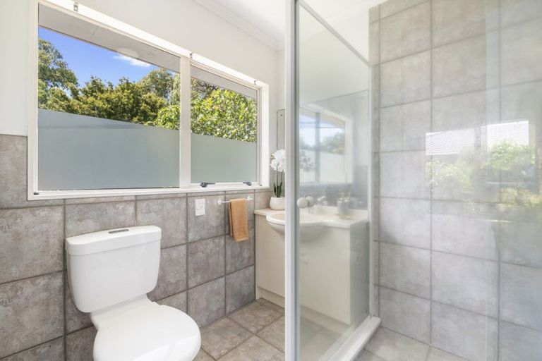 Photo of property in 20 Amherst Place, Albany, Auckland, 0632