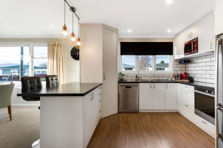 Photo of property in 6 Hall Street, Mosgiel, 9024