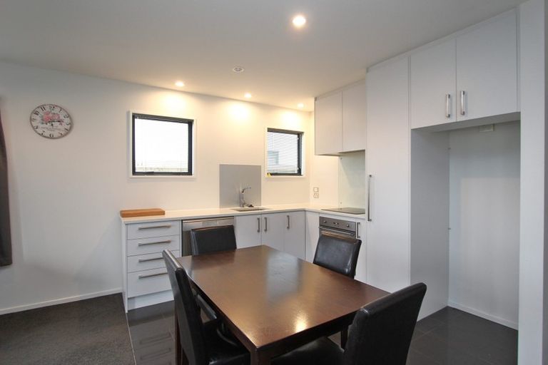 Photo of property in 77 Faringdon Boulevard, Rolleston, 7615