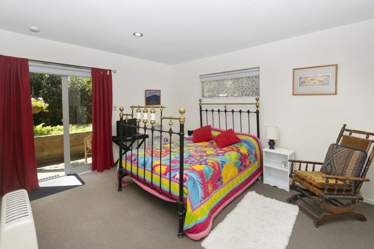 Photo of property in 76p Edmonton Road, Henderson, Auckland, 0612