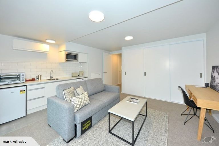 Photo of property in 4/22 Peterborough Street, Christchurch Central, Christchurch, 8013