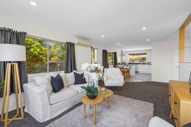 Photo of property in 24 Wades Avenue, Saint Martins, Christchurch, 8022