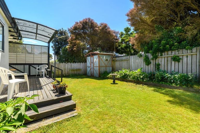 Photo of property in 229 Gravatt Road, Papamoa Beach, Papamoa, 3118