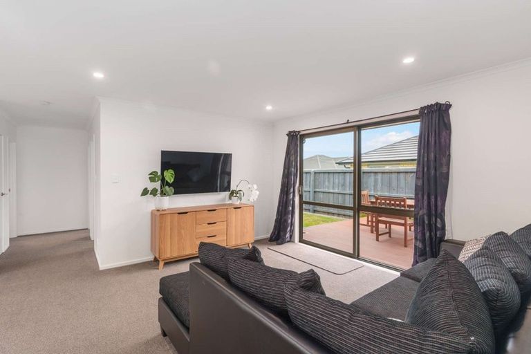 Photo of property in 5 Ragley Way, Rolleston, 7615