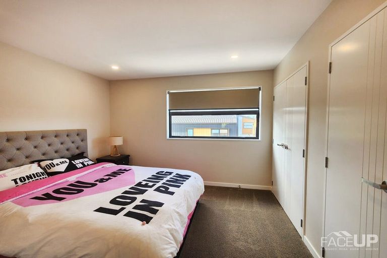 Photo of property in 3/10 Newington Road, Henderson, Auckland, 0612