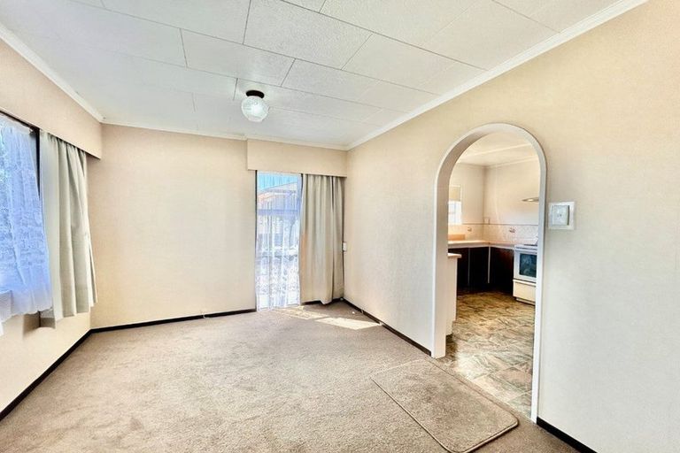 Photo of property in 9 Hinton Road, Taradale, Napier, 4112