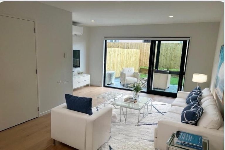 Photo of property in 5/3 Eskdale Road, Birkdale, Auckland, 0626