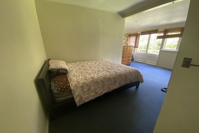 Photo of property in 87 Konini Road, Titirangi, Auckland, 0604