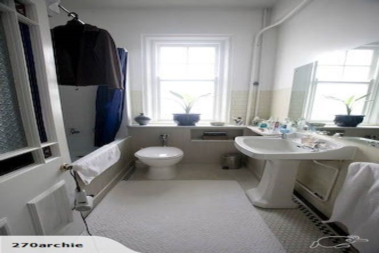 Photo of property in Blythswood Flats, 12/3f Aro Street, Aro Valley, Wellington, 6021