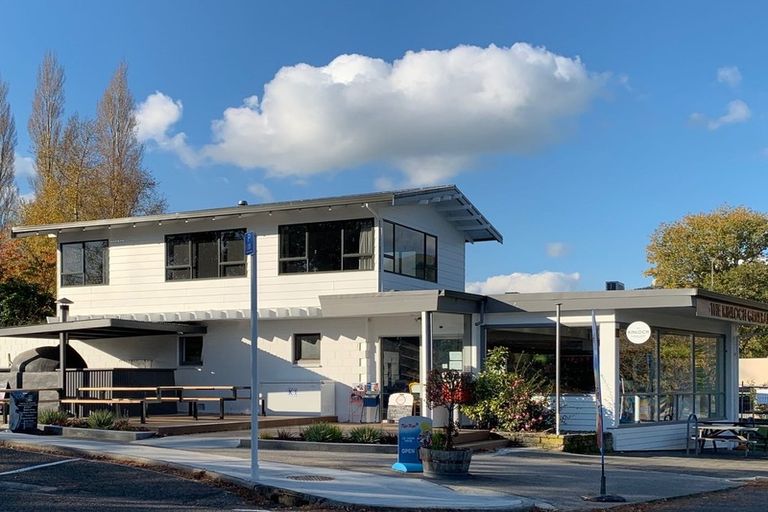 Photo of property in 140 Lisland Drive, Kinloch, Taupo, 3377