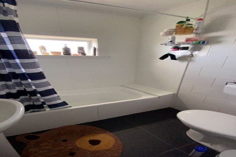 Photo of property in 54 Verviers Street, Karori, Wellington, 6012