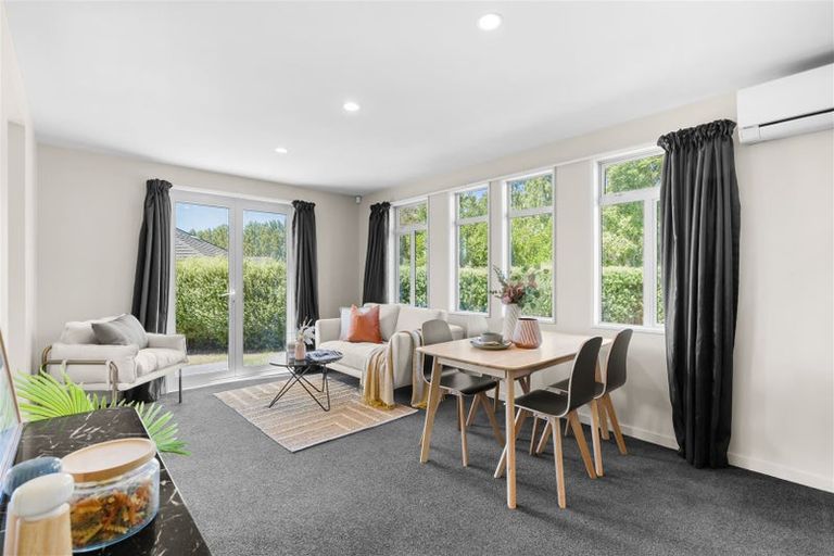 Photo of property in 12 Mica Place, Northwood, Christchurch, 8051