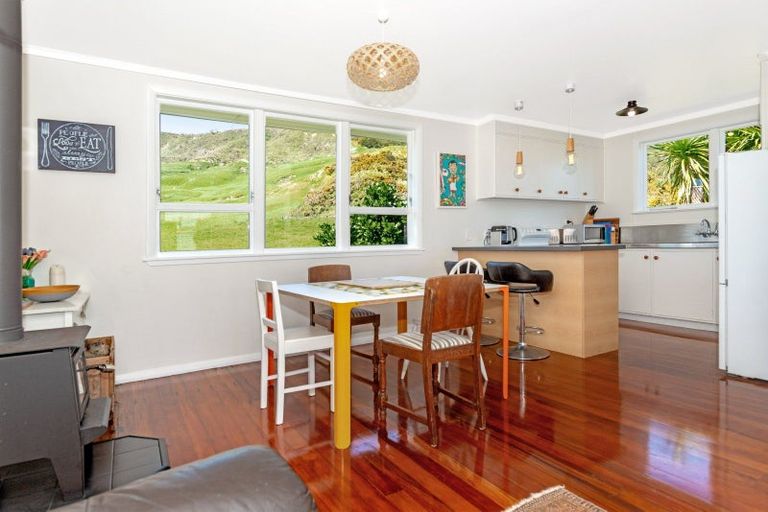Photo of property in 15b Ratau Street, Mahia, 4198