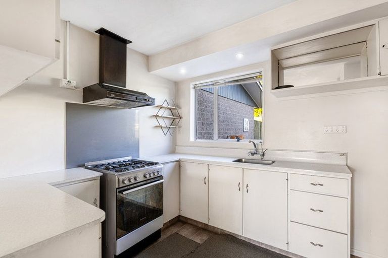 Photo of property in 3/11 Tuckers Road, Redwood, Christchurch, 8051