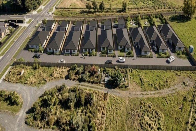 Photo of property in 48 James Line, Kelvin Grove, Palmerston North, 4414