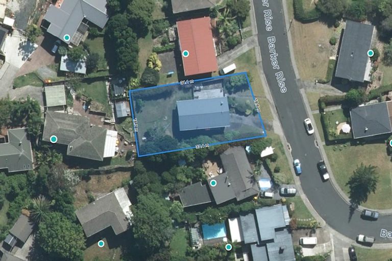 Photo of property in 11 Barker Rise, Northcross, Auckland, 0632