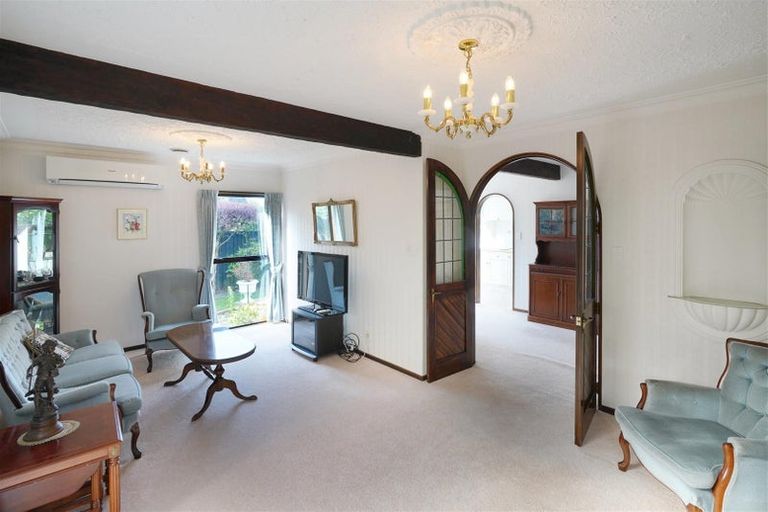Photo of property in 18 Pelorus Place, Harewood, Christchurch, 8051