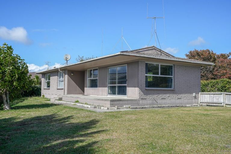 Photo of property in 5 Leonard Place, Dinsdale, Hamilton, 3204