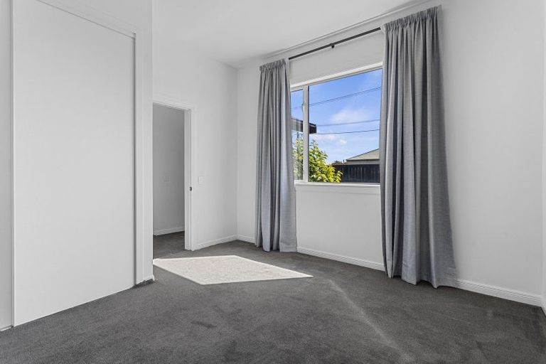 Photo of property in 32 Wilson Street, Islington, Christchurch, 8042
