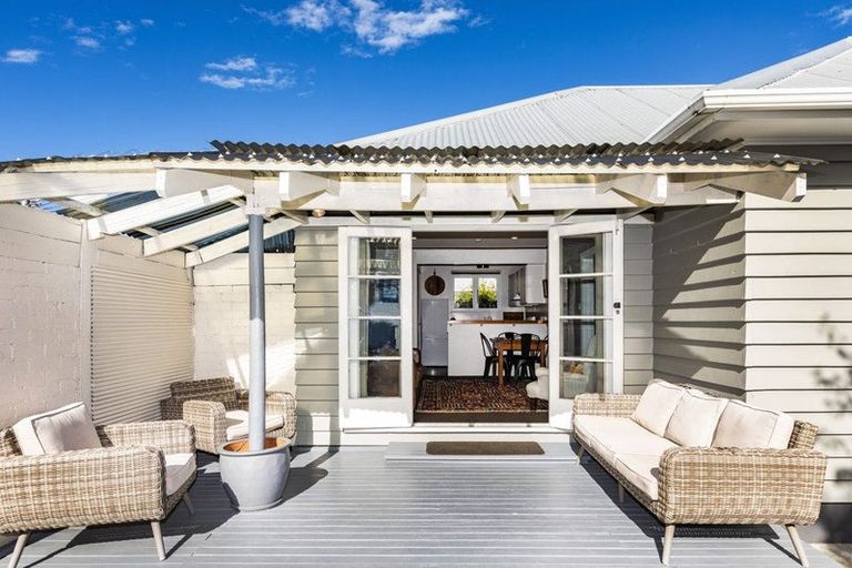 Photo of property in 224 Wairakei Road, Bryndwr, Christchurch, 8053