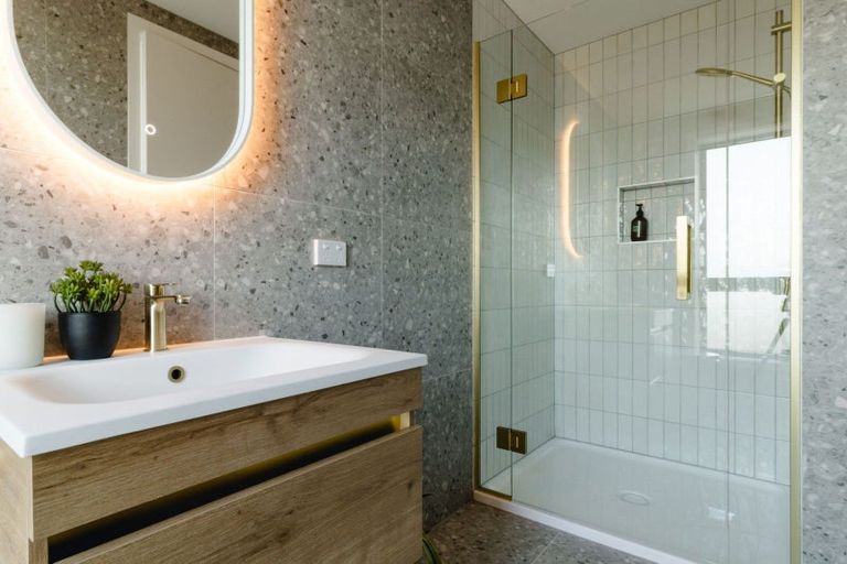 Photo of property in 119 Tiketike Way, Brooklyn, Wellington, 6021