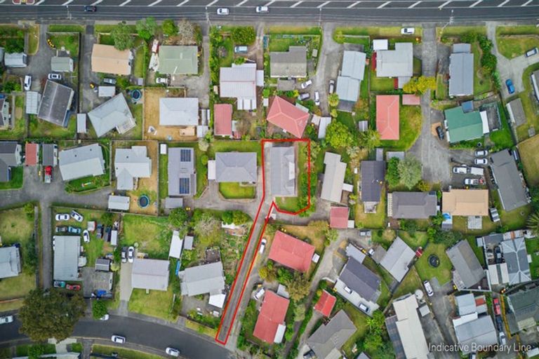 Photo of property in 18a Starforth Place, Henderson, Auckland, 0612